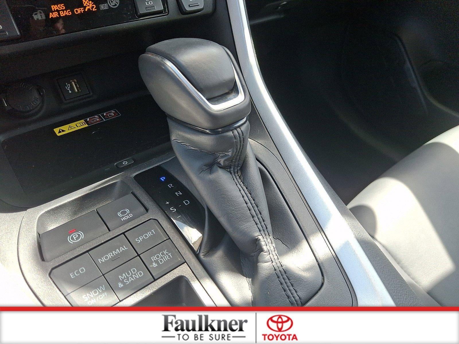 2024 Toyota RAV4 XLE Premium AWD (Natl)