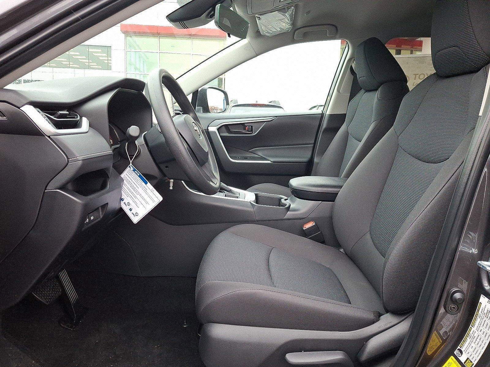 2025 Toyota RAV4 LE AWD (Natl)