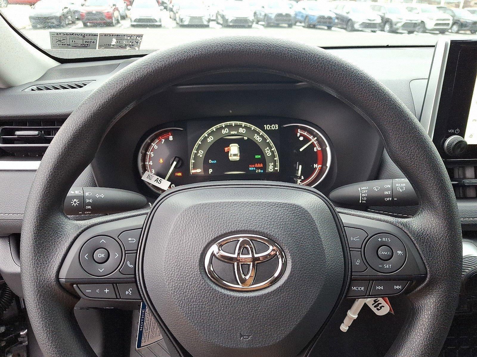 2025 Toyota RAV4 LE AWD (Natl)