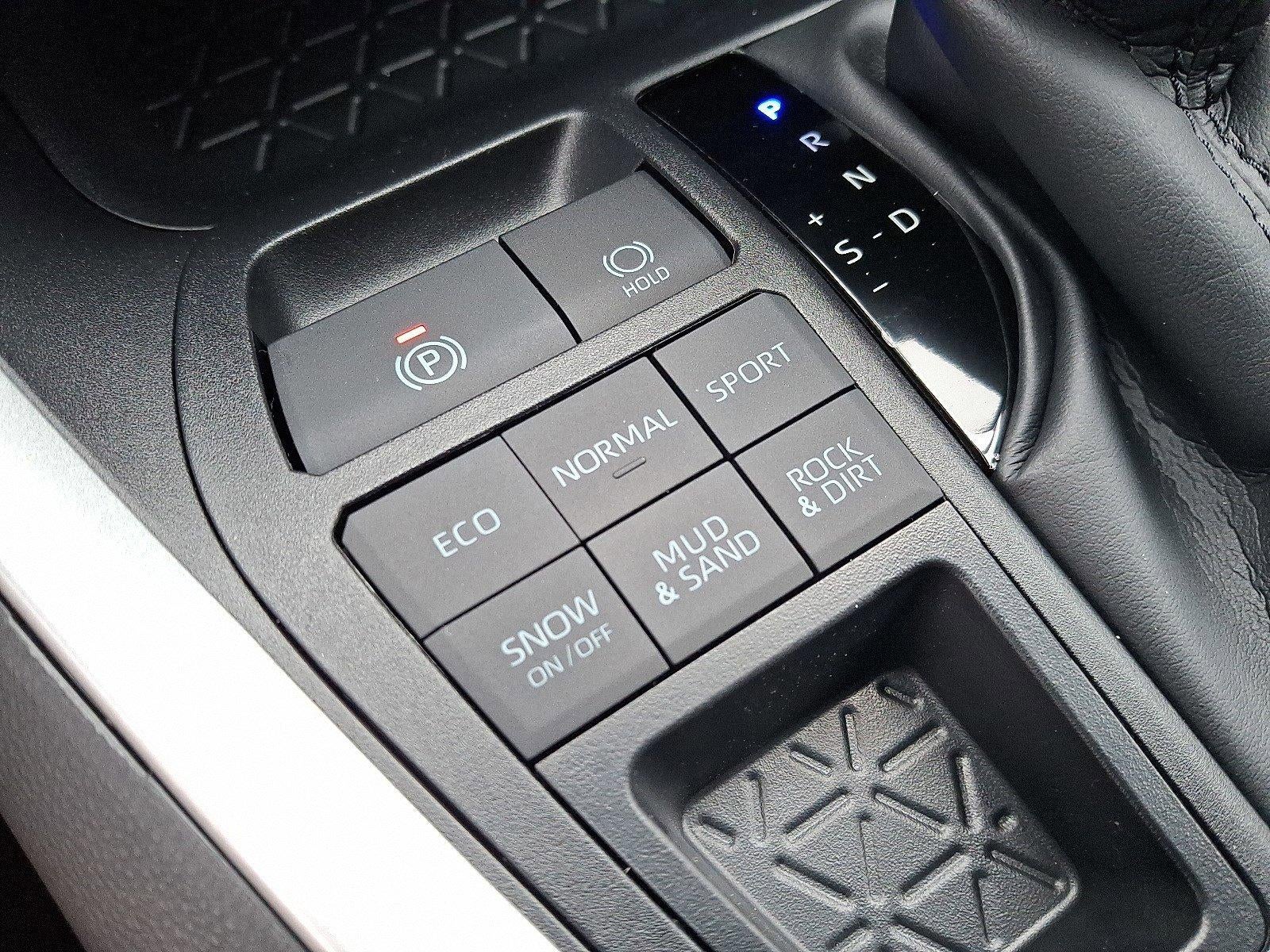 2025 Toyota RAV4 LE AWD (Natl)