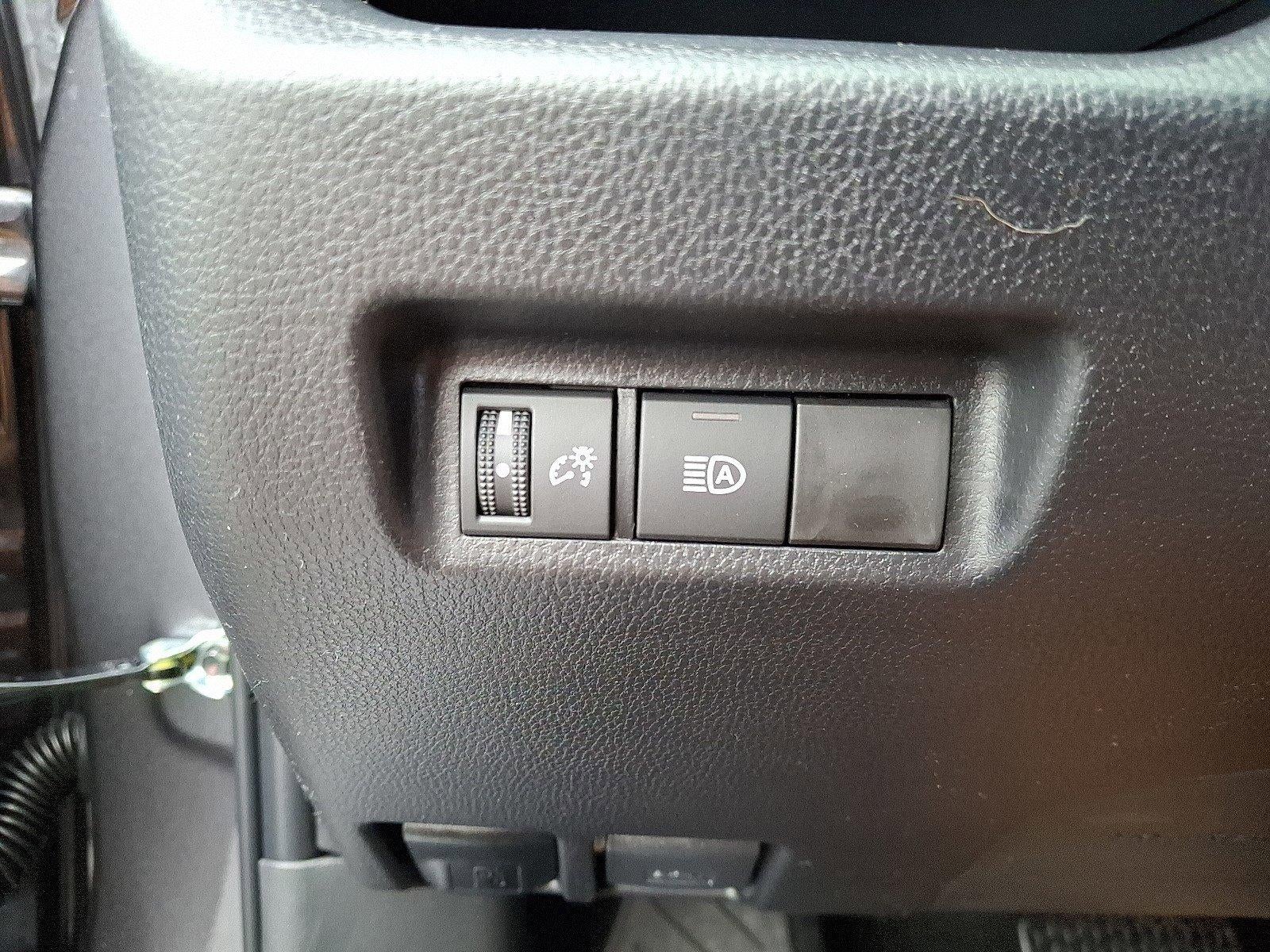 2025 Toyota RAV4 LE AWD (Natl)