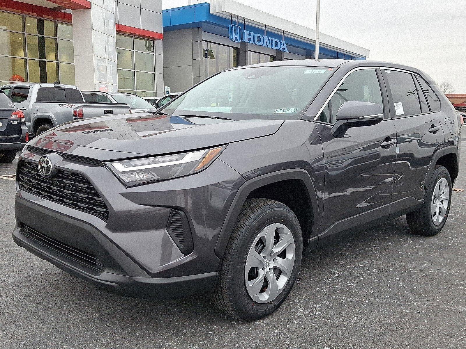 2025 Toyota RAV4 LE AWD (Natl)