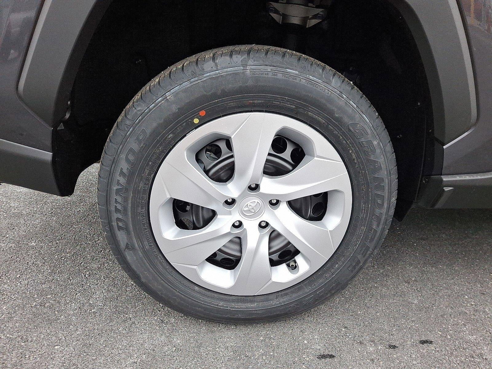 2025 Toyota RAV4 LE AWD (Natl)