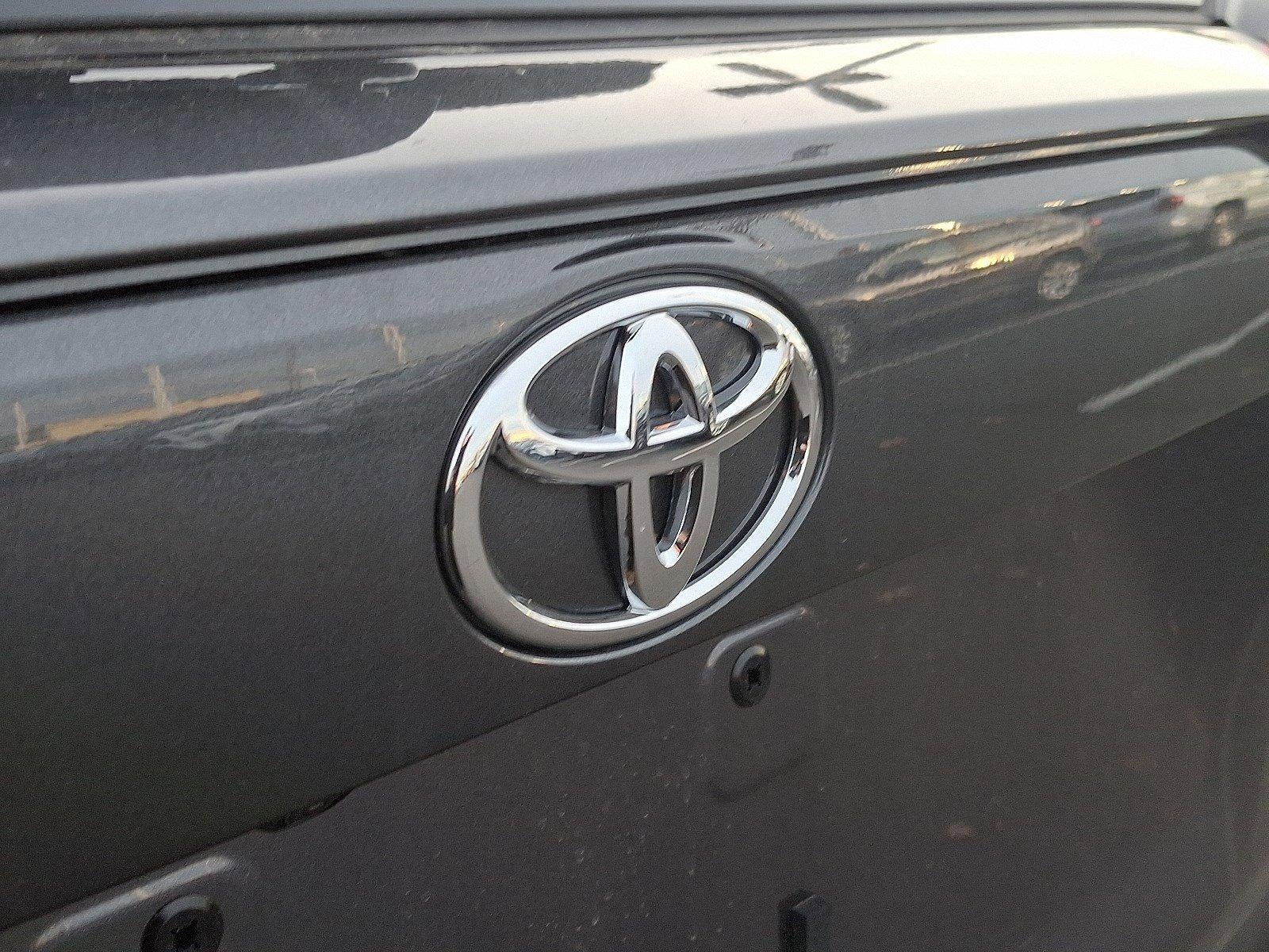 2025 Toyota RAV4 LE AWD (Natl)