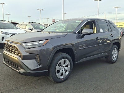 2025 Toyota RAV4 LE AWD (Natl)