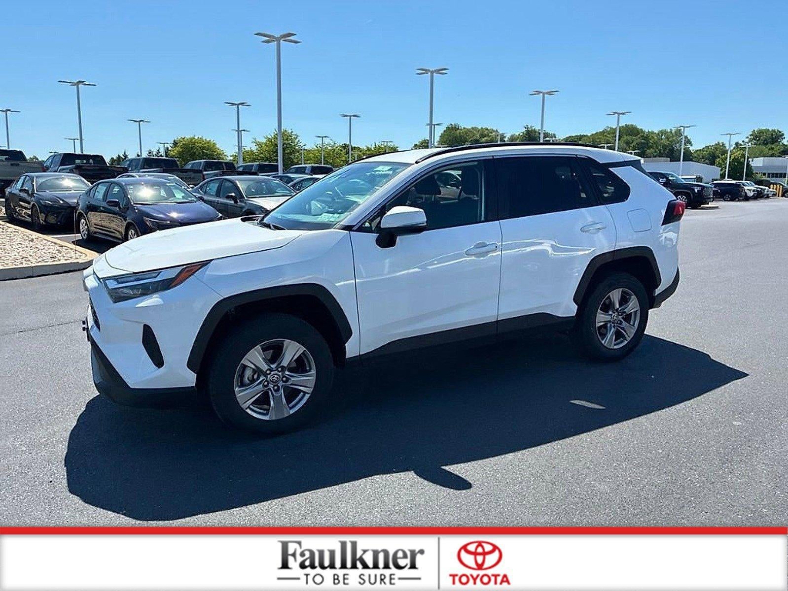 2025 Toyota RAV4 XLE AWD (Natl)