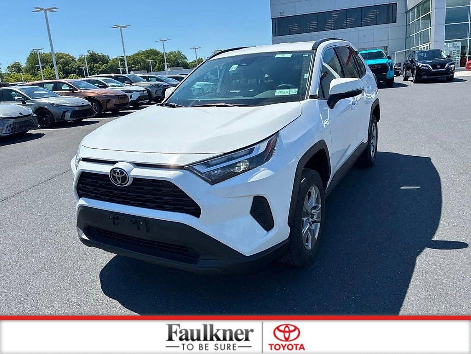 2025 Toyota RAV4 XLE AWD (Natl)