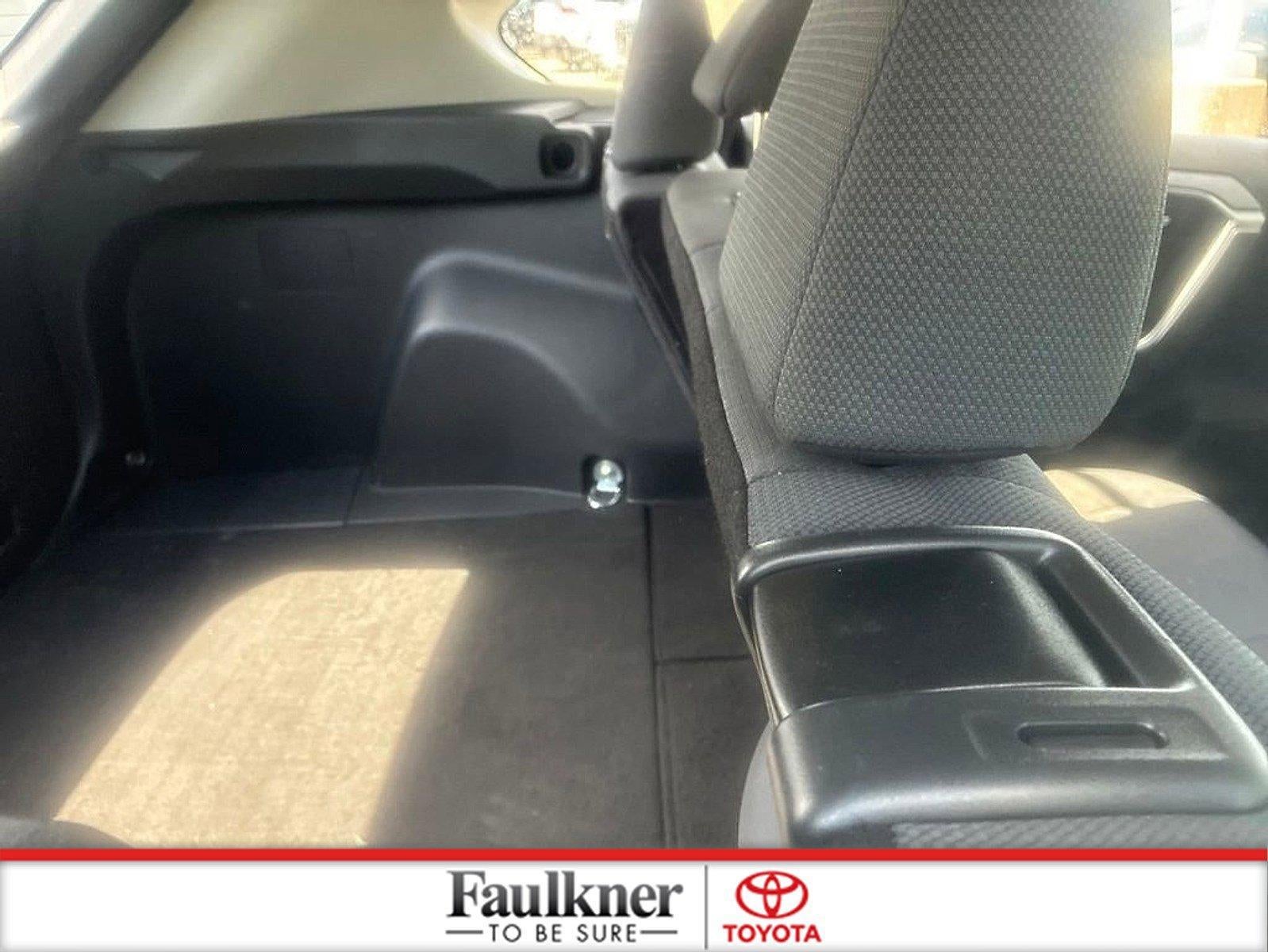 2025 Toyota RAV4 XLE AWD (Natl)