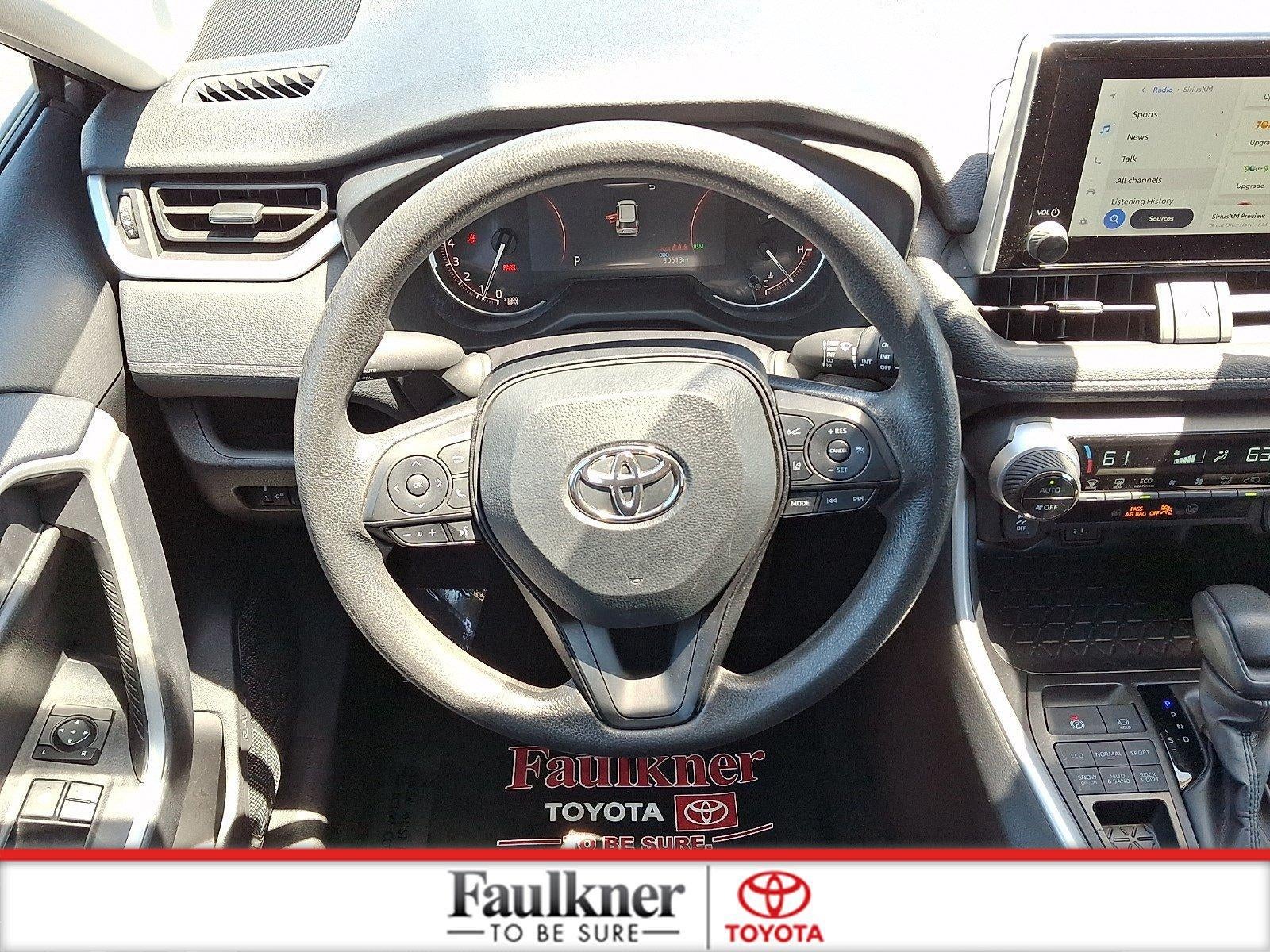 2025 Toyota RAV4 XLE AWD (Natl)