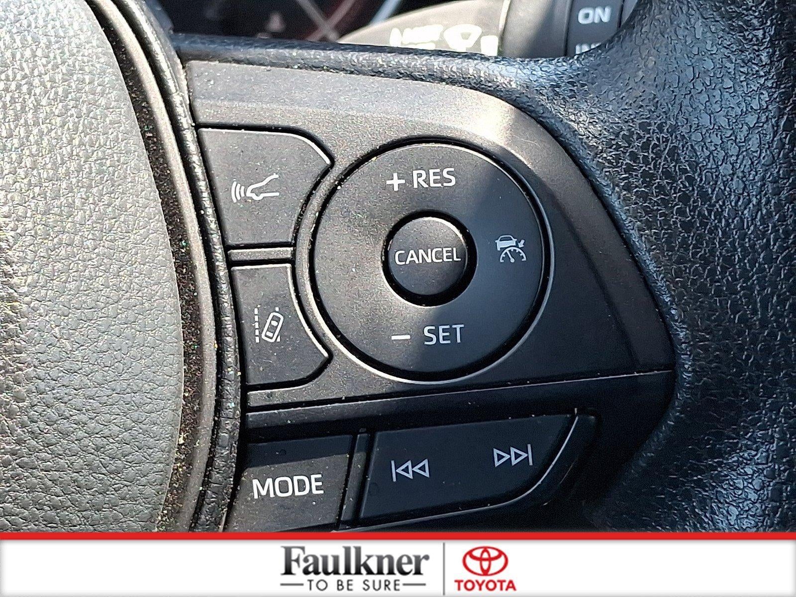 2025 Toyota RAV4 XLE AWD (Natl)