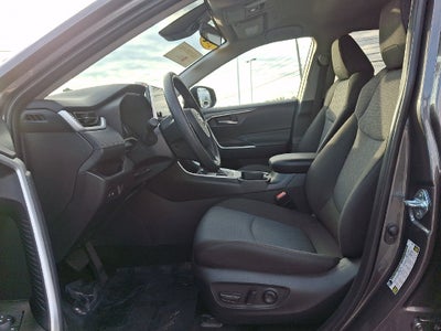 2025 Toyota RAV4 XLE CERTIFIED