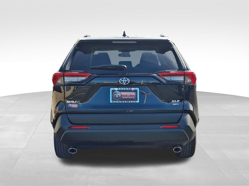 2025 Toyota RAV4 XLE CERTIFIED