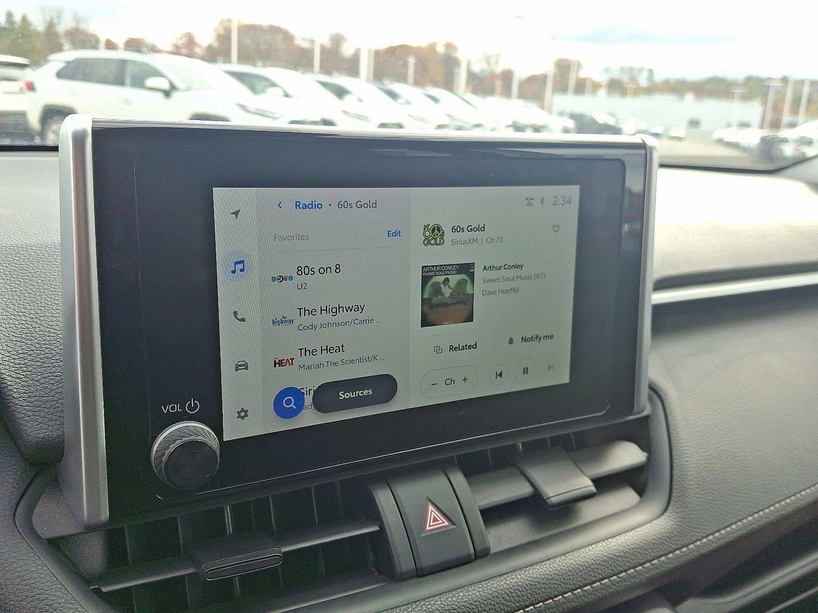 2024 Toyota RAV4 Hybrid Woodland AWD (Natl)