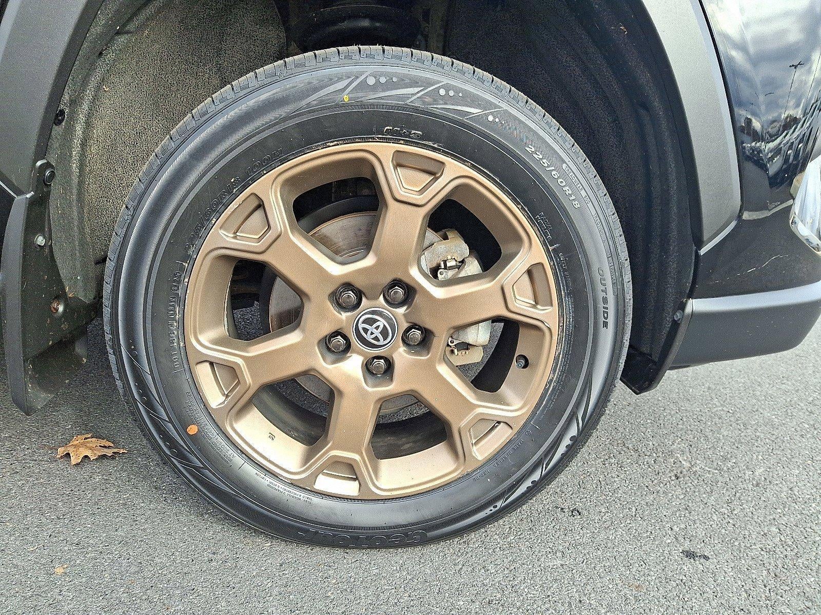 2024 Toyota RAV4 Hybrid Woodland AWD (Natl)