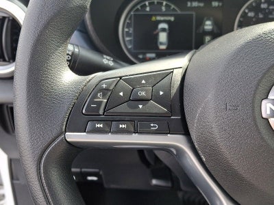 2023 Nissan Versa SV CVT