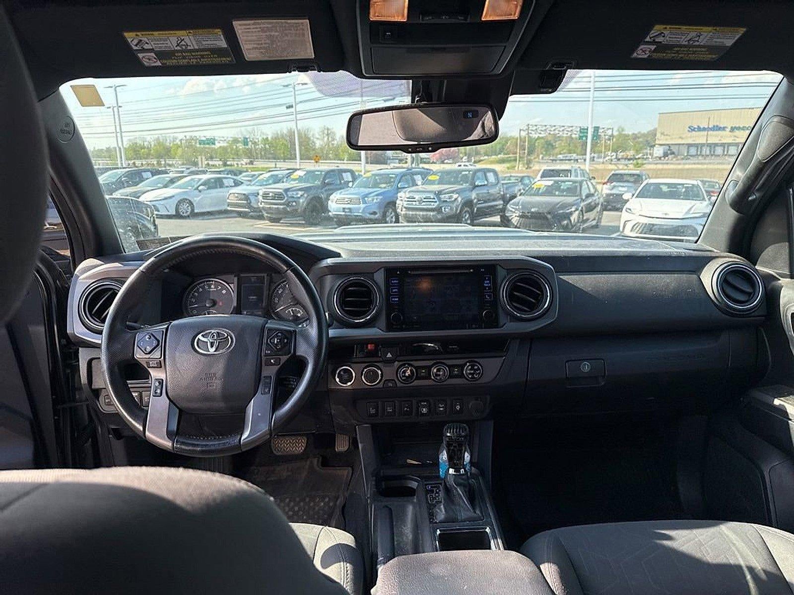 2018 Toyota Tacoma SR Double Cab 5' Bed V6 4x4 AT (Natl)