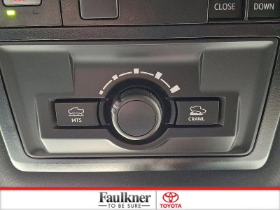 2023 Toyota Tacoma 4WD 4WD SR Double Cab 5' Bed V6 AT (GS)