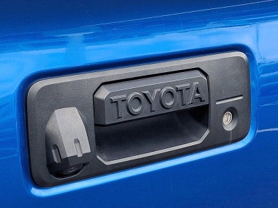2017 Toyota Tacoma TRD Off Road Double Cab 5' Bed V6 4x4 AT (Natl)