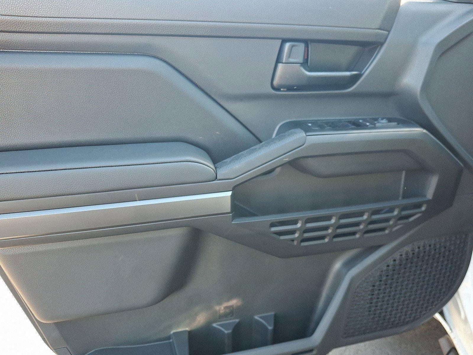 2025 Toyota Tacoma 4WD 4WD SR5 Double Cab 5' Bed AT (GS)