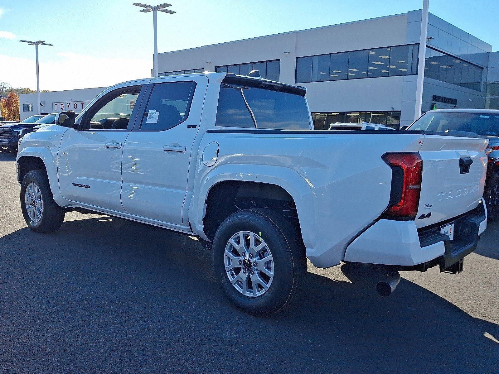 2025 Toyota Tacoma 4WD 4WD SR5 Double Cab 5' Bed AT (GS)