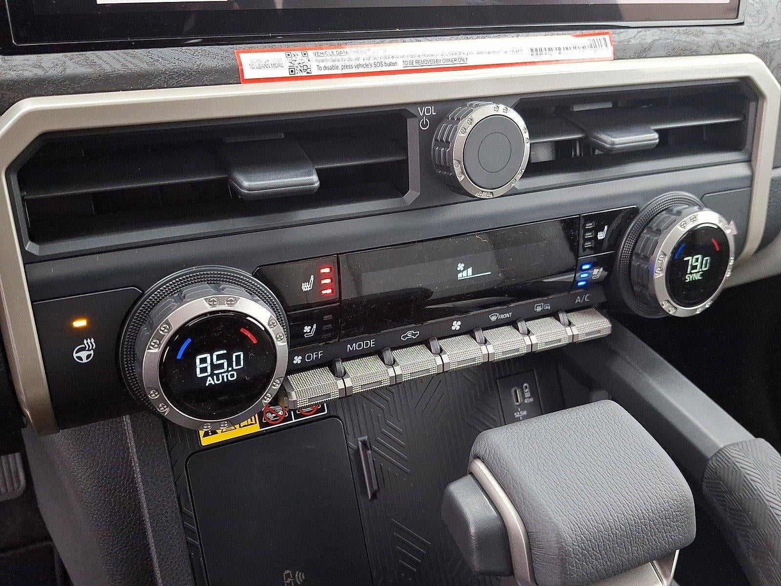 2026 Toyota Tacoma 4WD 4WD Limited Double Cab 5' Bed AT (Natl)