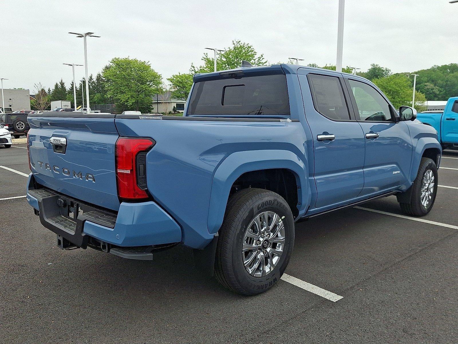 2026 Toyota Tacoma 4WD 4WD Limited Double Cab 5' Bed AT (Natl)