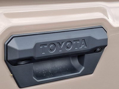 2026 Toyota Tacoma 4WD 4WD TRD Sport Double Cab 5' Bed AT (Natl)