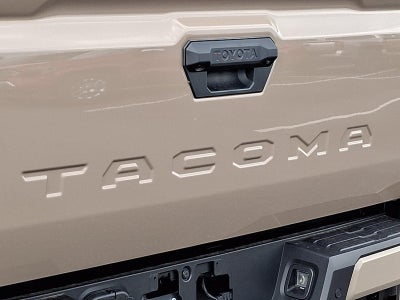 2026 Toyota Tacoma 4WD 4WD TRD Sport Double Cab 5' Bed AT (Natl)