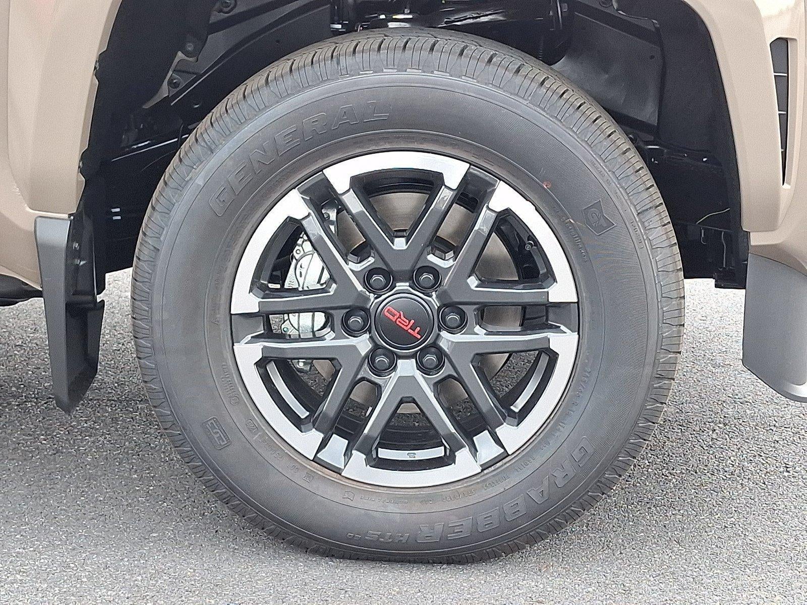 2026 Toyota Tacoma 4WD 4WD TRD Sport Double Cab 5' Bed AT (Natl)