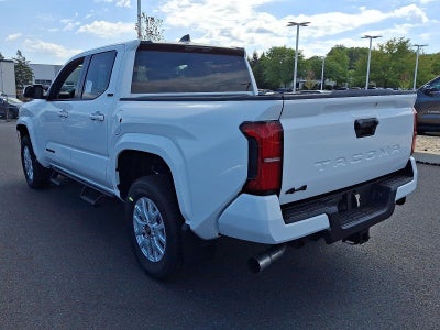 2026 Toyota Tacoma 4WD 4WD SR5 Double Cab 5' Bed AT (GS)