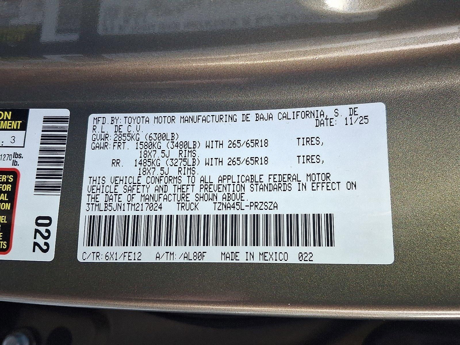 2026 Toyota Tacoma 4WD 4WD TRD Sport Double Cab 5' Bed AT (Natl)