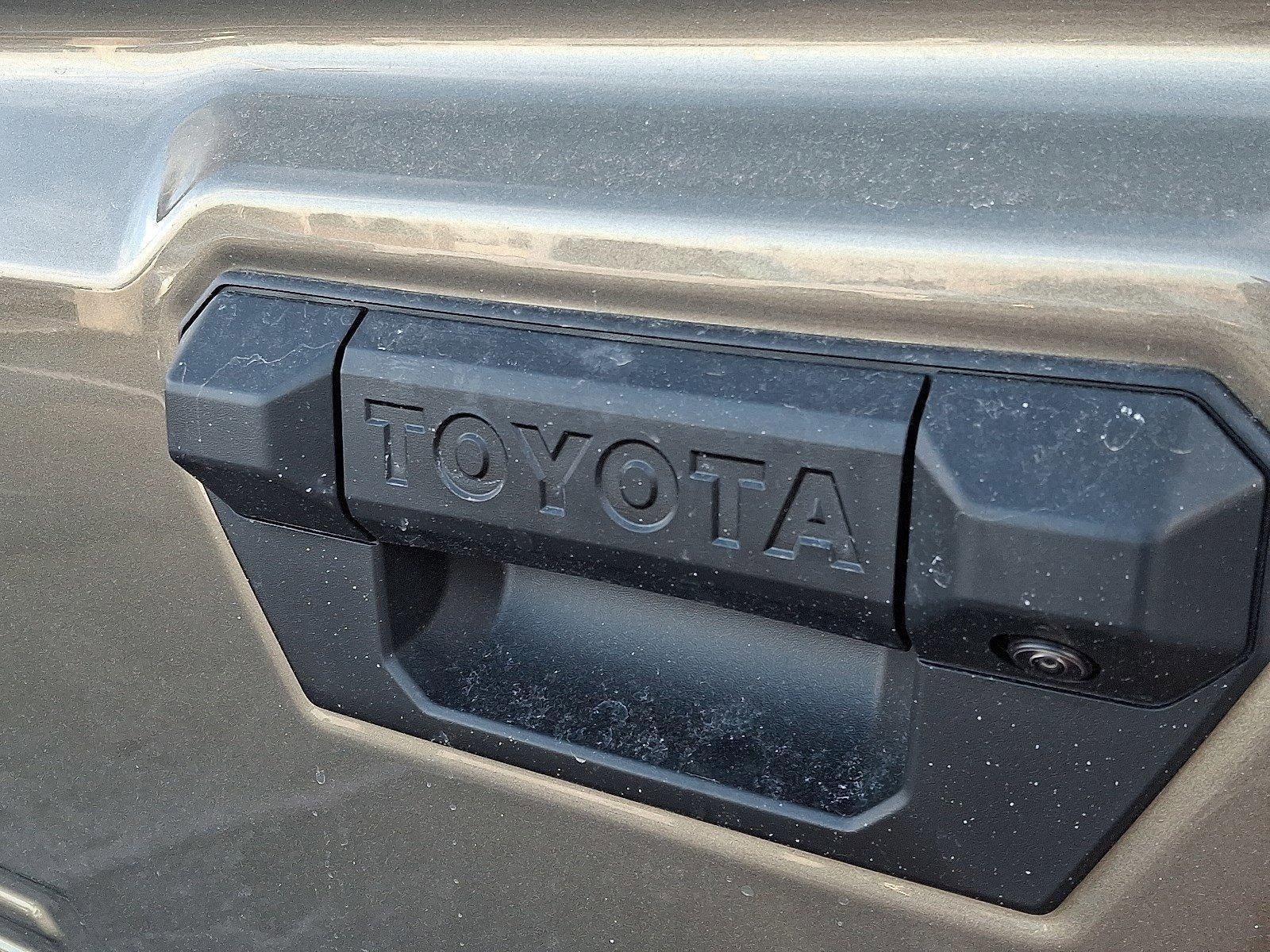 2026 Toyota Tacoma 4WD 4WD TRD Sport Double Cab 5' Bed AT (Natl)