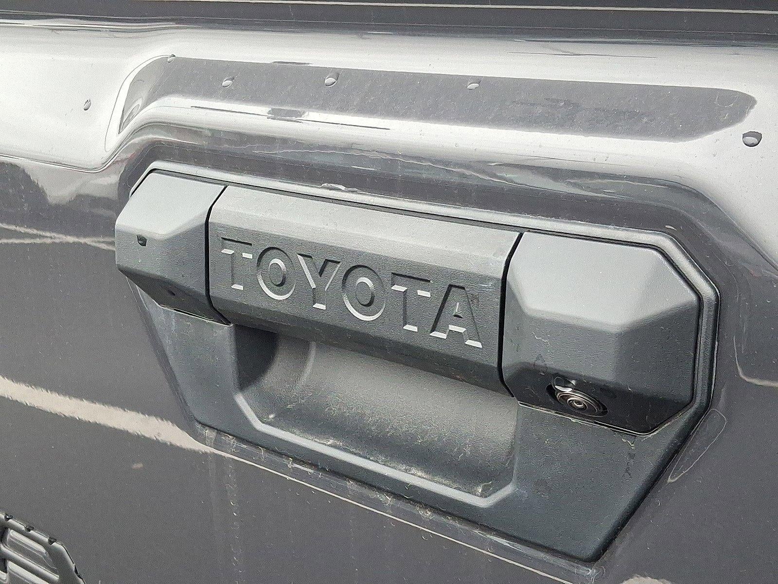 2026 Toyota Tacoma 4WD 4WD TRD Off Road Double Cab 5' Bed AT (Natl)