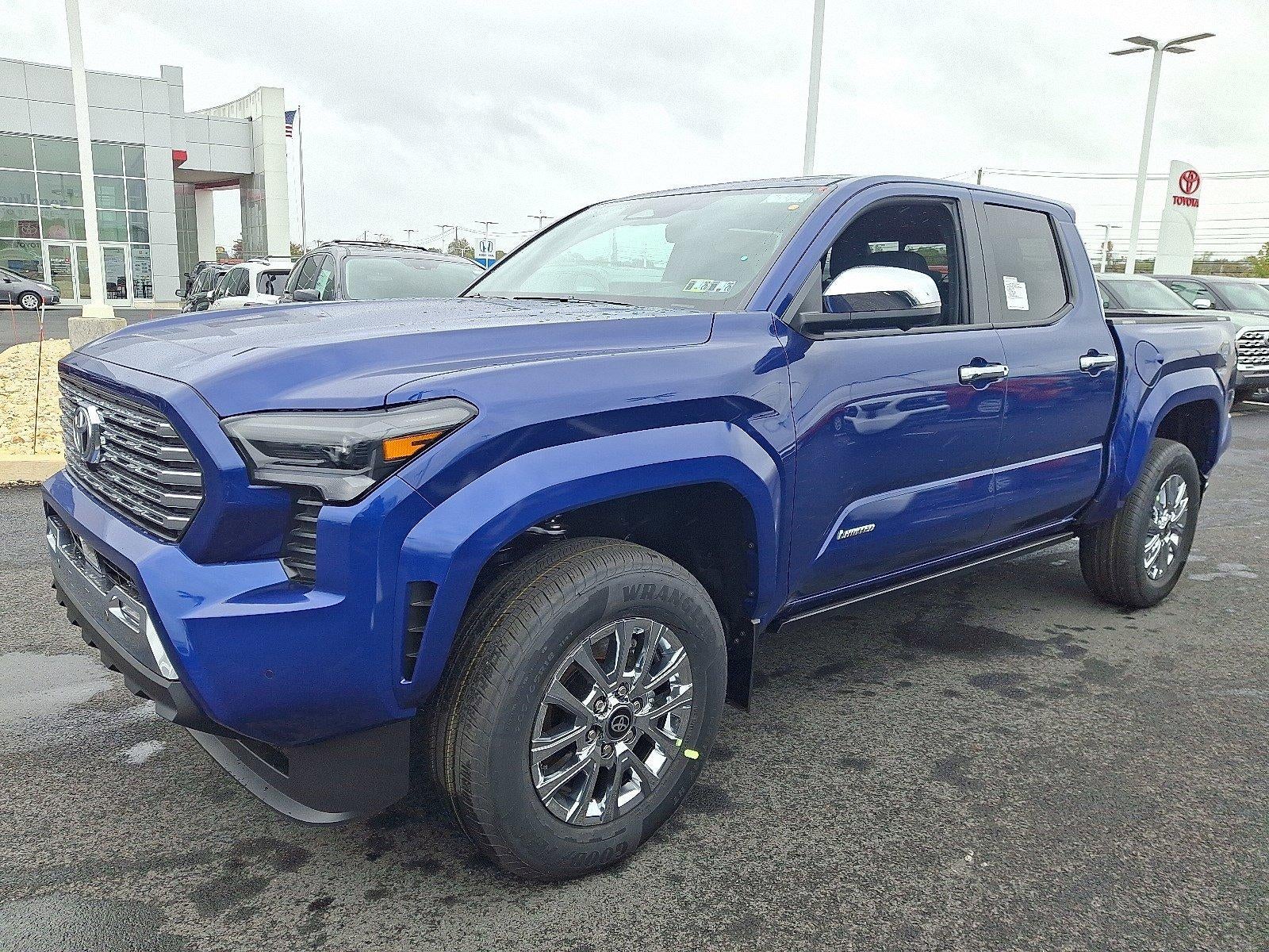 2025 Toyota Tacoma 4WD 4WD SR Double Cab 5' Bed AT (GS)
