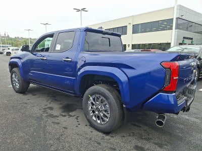 2025 Toyota Tacoma 4WD 4WD SR Double Cab 5' Bed AT (GS)