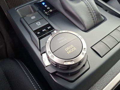 2026 Toyota Tacoma 4WD 4WD TRD Sport Double Cab 5' Bed AT (Natl)