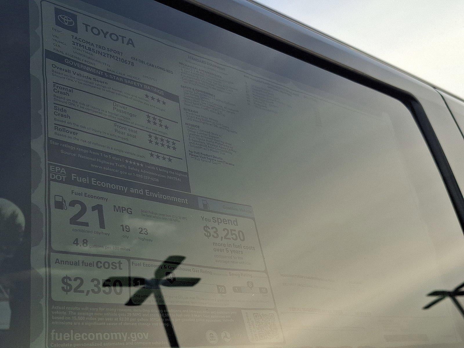 2026 Toyota Tacoma 4WD 4WD TRD Sport Double Cab 5' Bed AT (Natl)