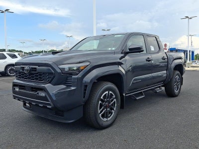2026 Toyota Tacoma 4WD 4WD TRD Sport Double Cab 5' Bed AT (Natl)