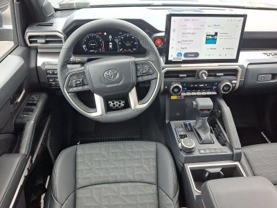 2026 Toyota Tacoma 4WD 4WD TRD Sport Double Cab 5' Bed AT (Natl)