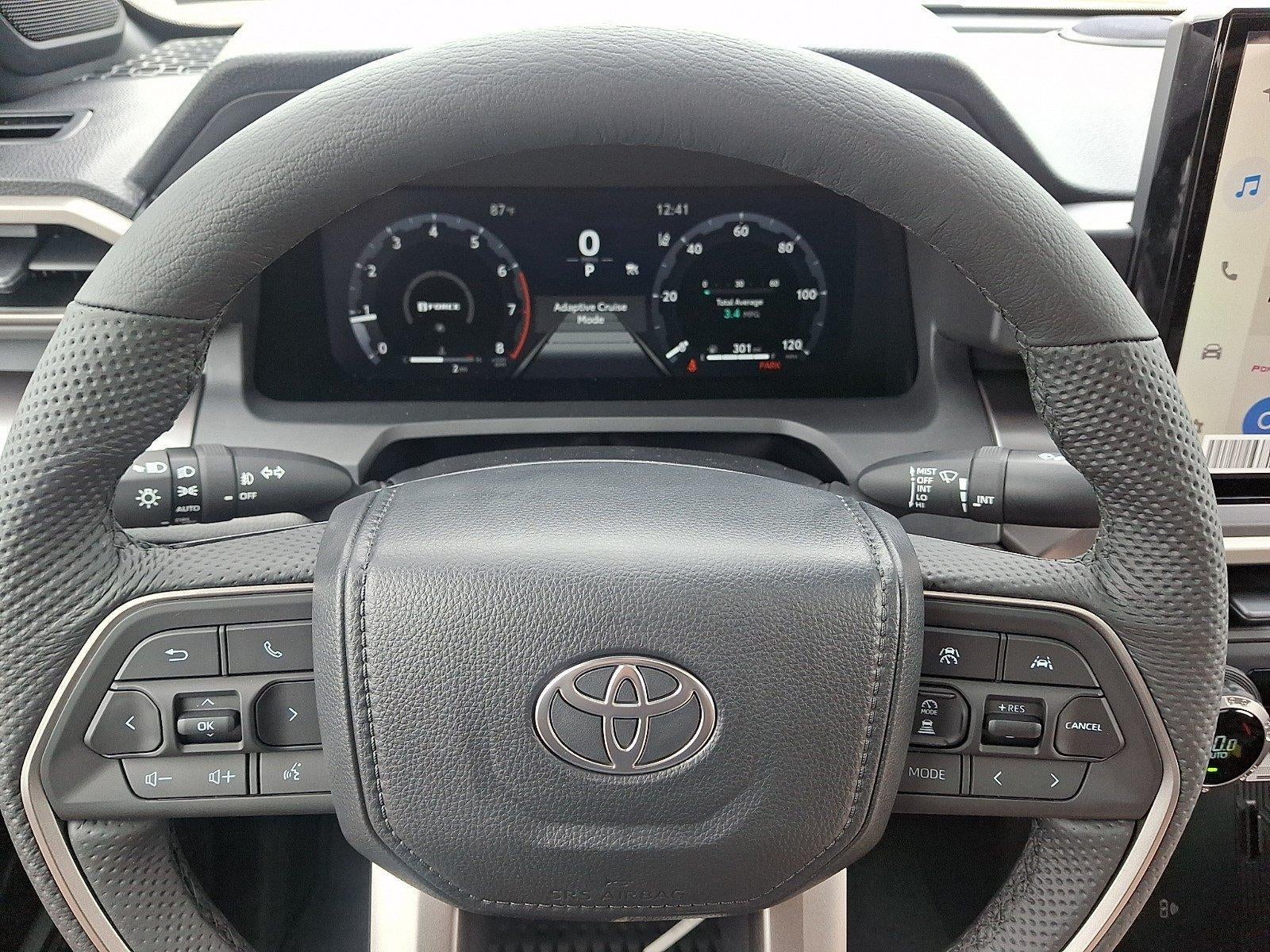 2026 Toyota Tacoma 4WD 4WD TRD Sport Double Cab 5' Bed AT (Natl)