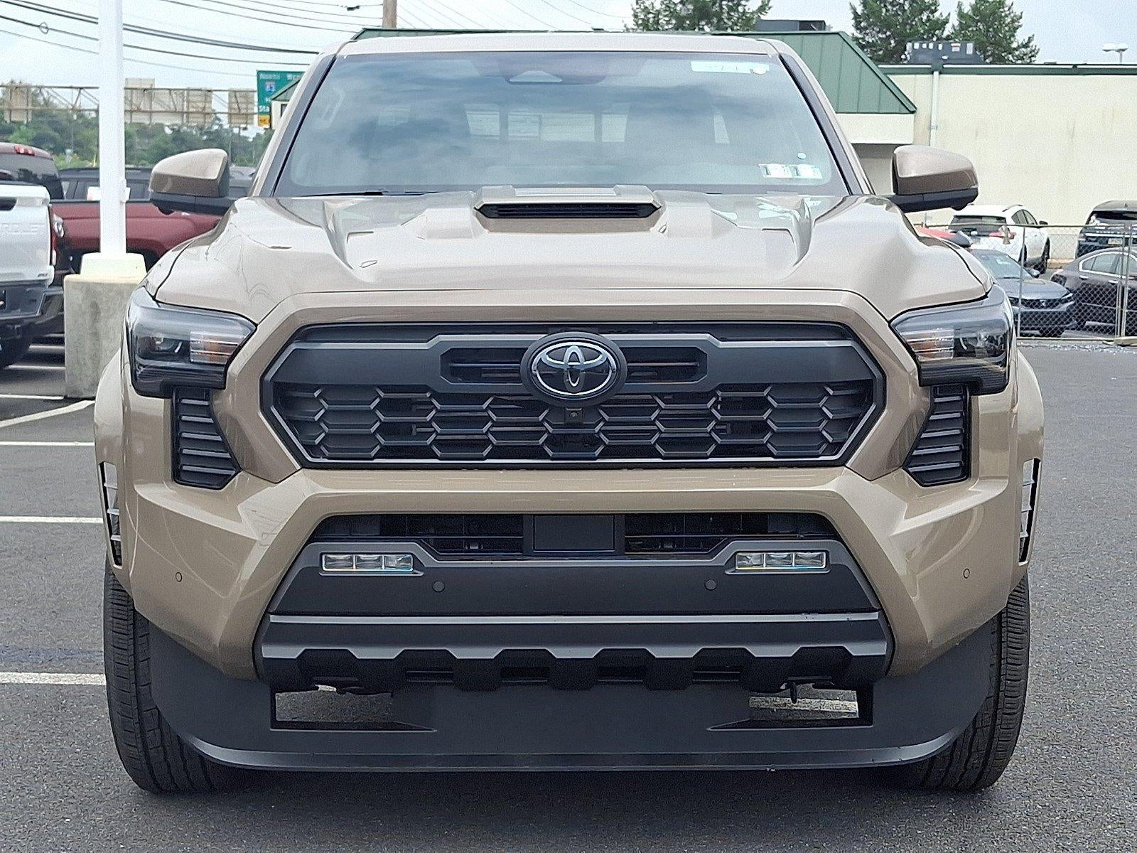 2026 Toyota Tacoma 4WD 4WD TRD Sport Double Cab 5' Bed AT (Natl)