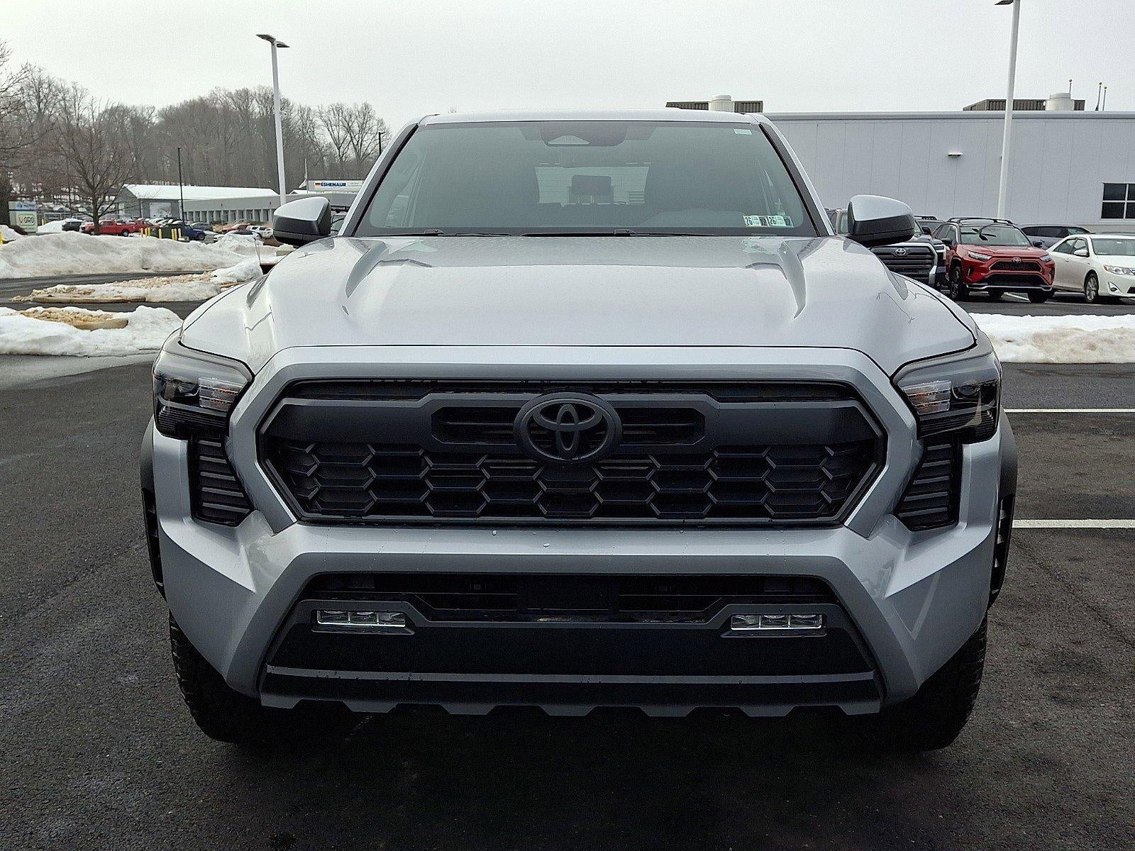 2026 Toyota Tacoma 4WD 4WD SR5 Double Cab 5' Bed AT (GS)
