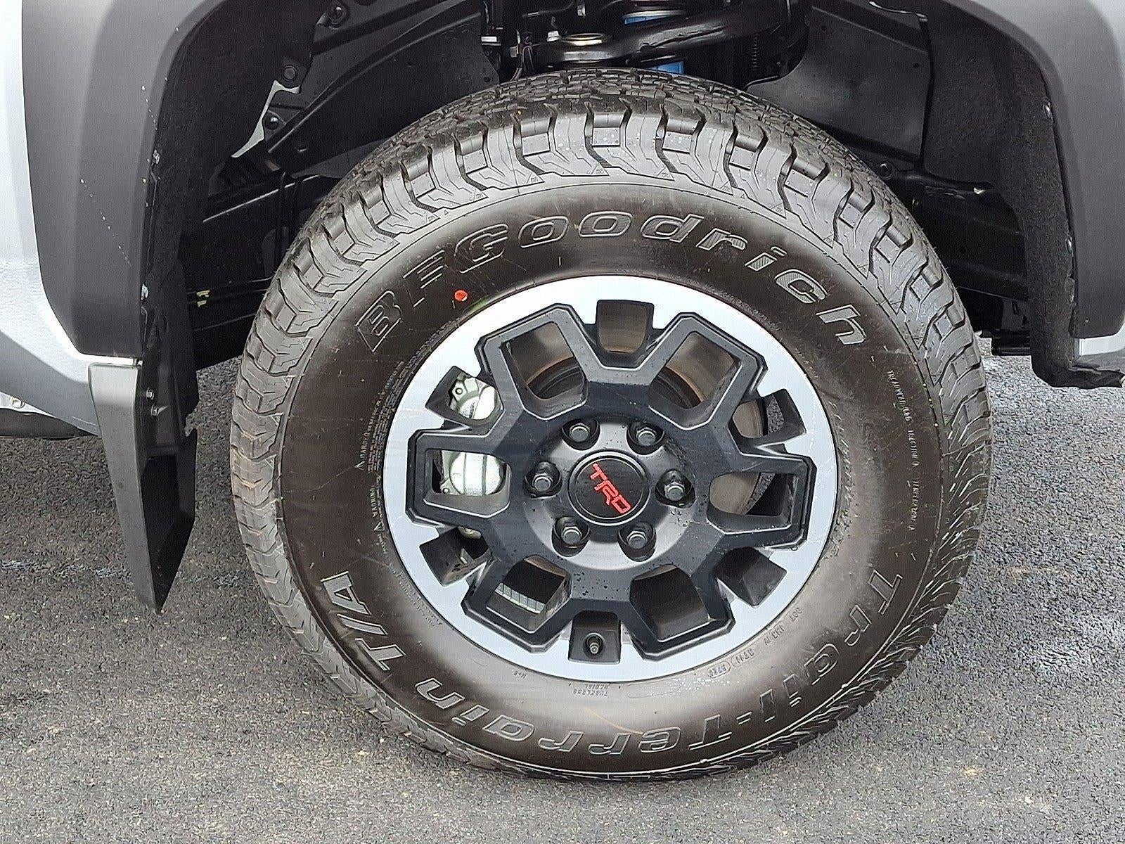 2026 Toyota Tacoma 4WD 4WD SR5 Double Cab 5' Bed AT (GS)