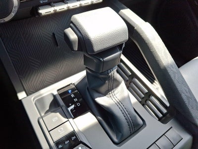 2026 Toyota Tacoma 4WD 4WD SR5 Double Cab 5' Bed AT (GS)