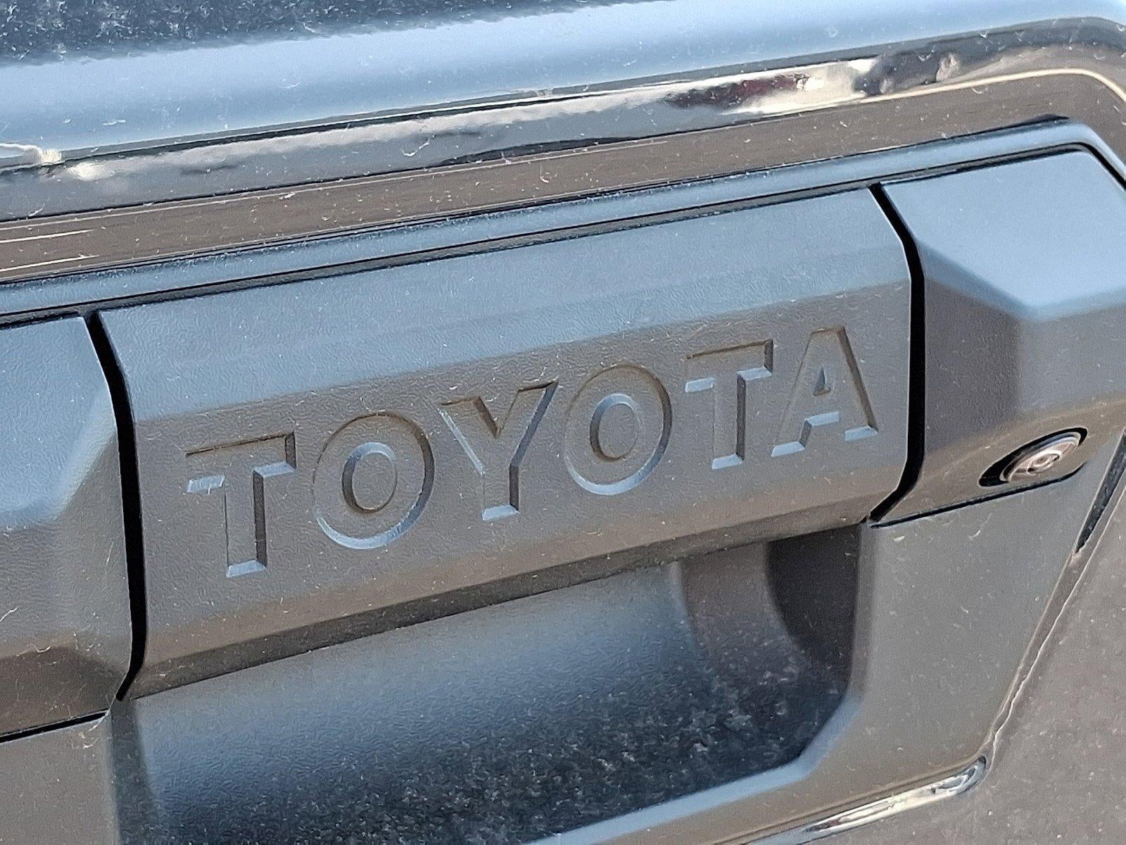 2026 Toyota Tacoma 4WD 4WD TRD Off Road Double Cab 5' Bed AT (Natl)