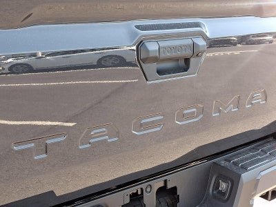 2026 Toyota Tacoma 4WD 4WD TRD Off Road Double Cab 5' Bed AT (Natl)