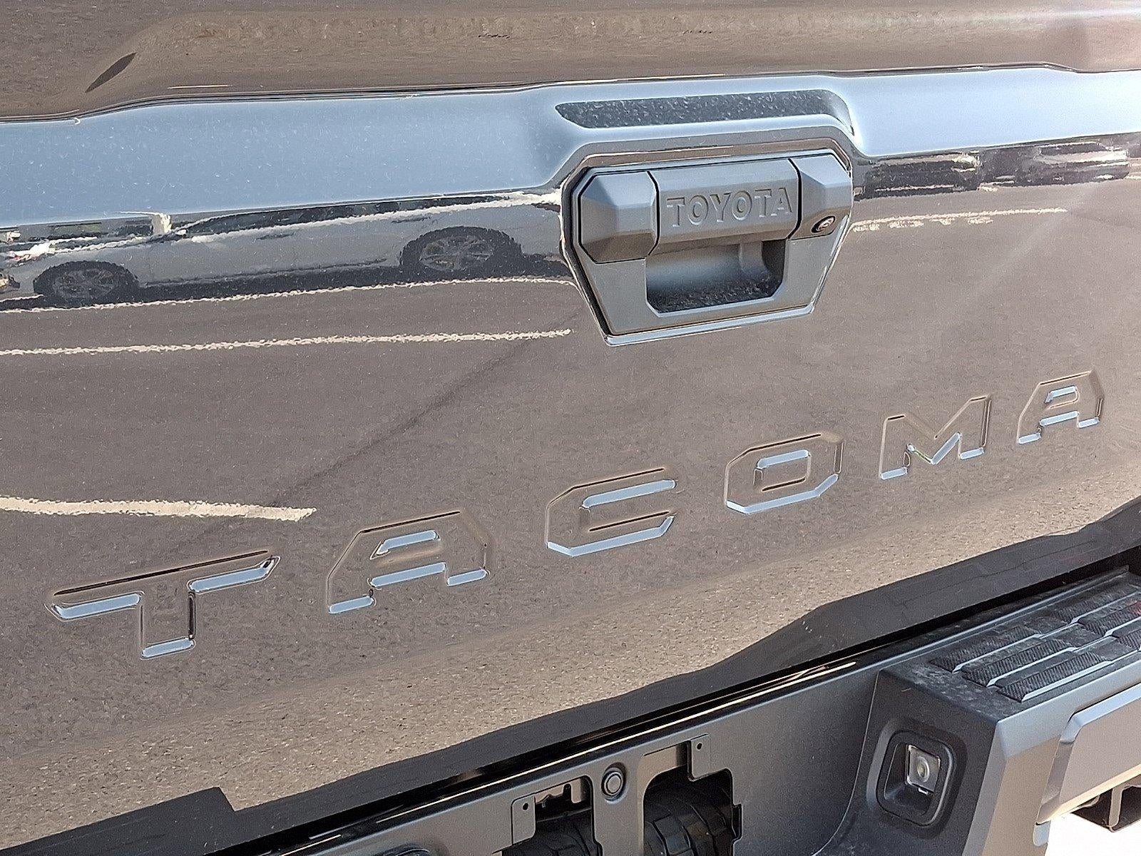 2026 Toyota Tacoma 4WD 4WD TRD Off Road Double Cab 5' Bed AT (Natl)