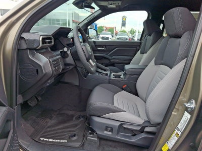 2026 Toyota Tacoma 4WD 4WD TRD Off Road Double Cab 5' Bed AT (Natl)