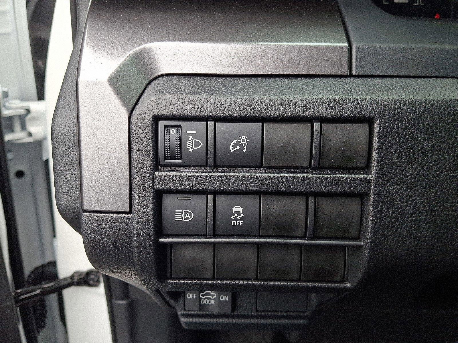 2025 Toyota Tacoma 4WD 4WD SR5 Double Cab 5' Bed AT (GS)