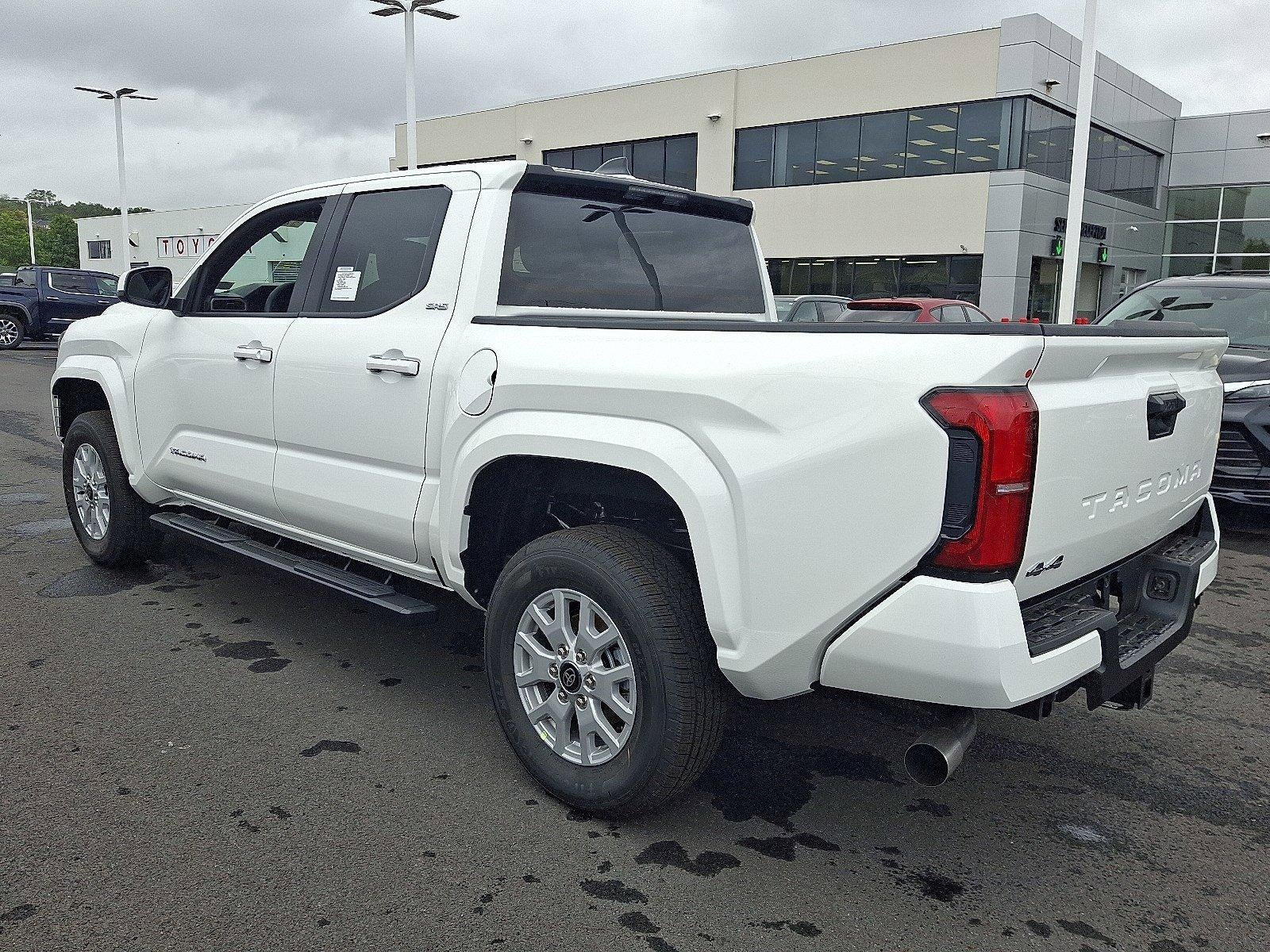 2025 Toyota Tacoma 4WD 4WD SR5 Double Cab 5' Bed AT (GS)